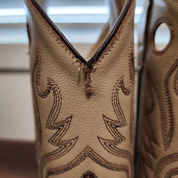 Old West Country Western Cowboy Boots - Picture 9 of 16
